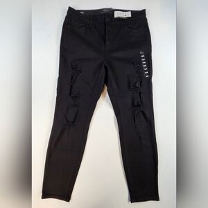 Torrid NWT Premium High Rise Ultra Skinny Regular Black 16 R Patch Jeans